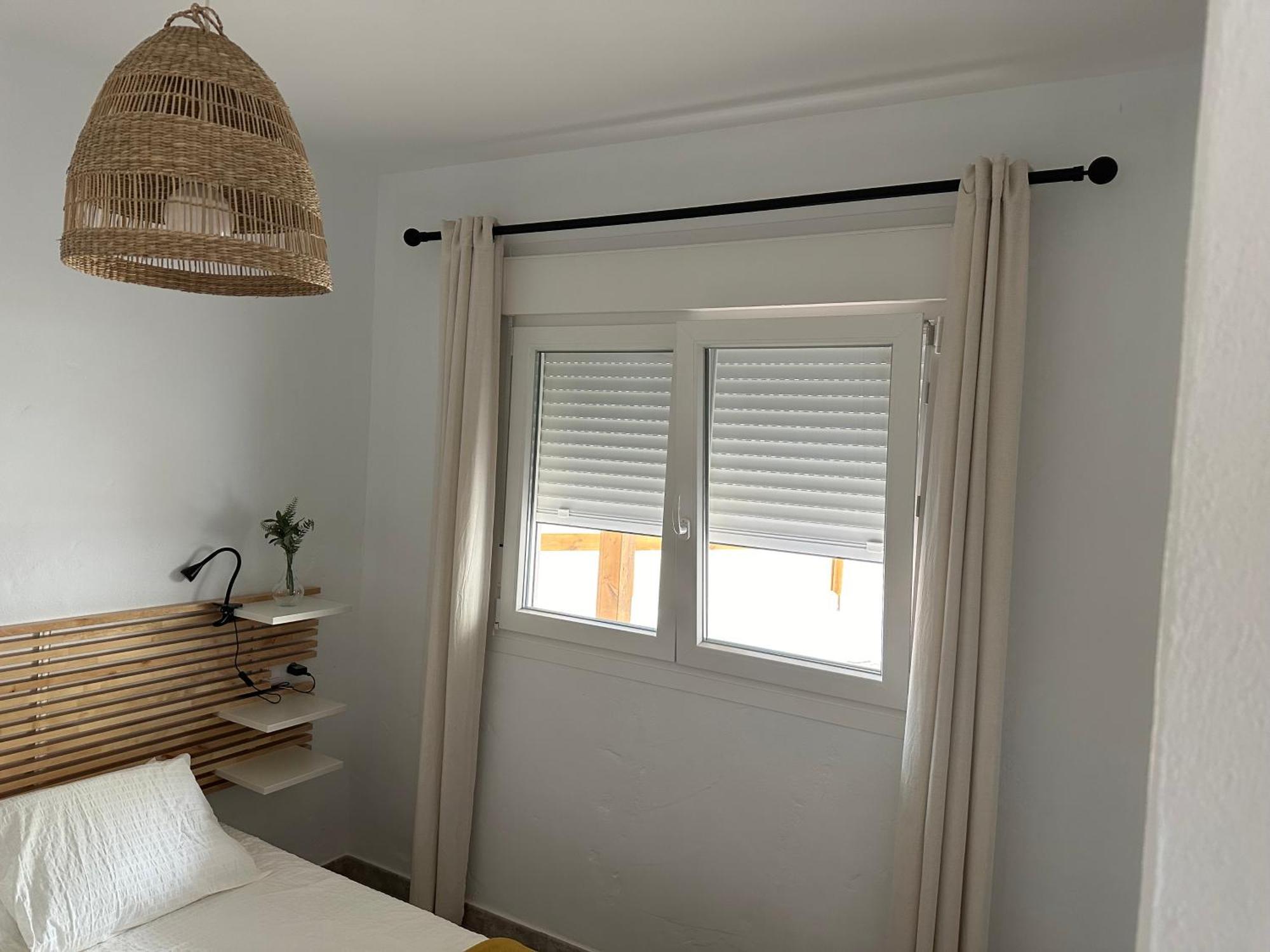 Cocos Sun Guest House Chiclana de la Frontera Bagian luar foto