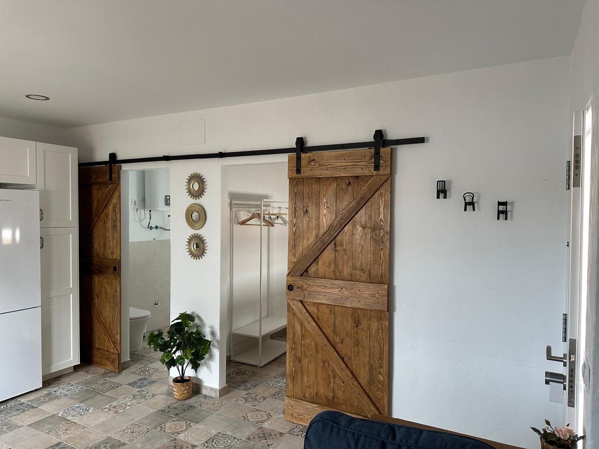 Cocos Sun Guest House Chiclana de la Frontera Bagian luar foto